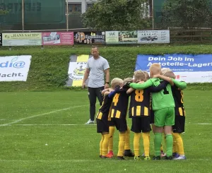 FSV Schleiz F-Jugend feiert torreichen Erfolg gegen Neustadt